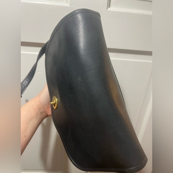 Vintage Coach City Bag: Black - Picture 3 of 12